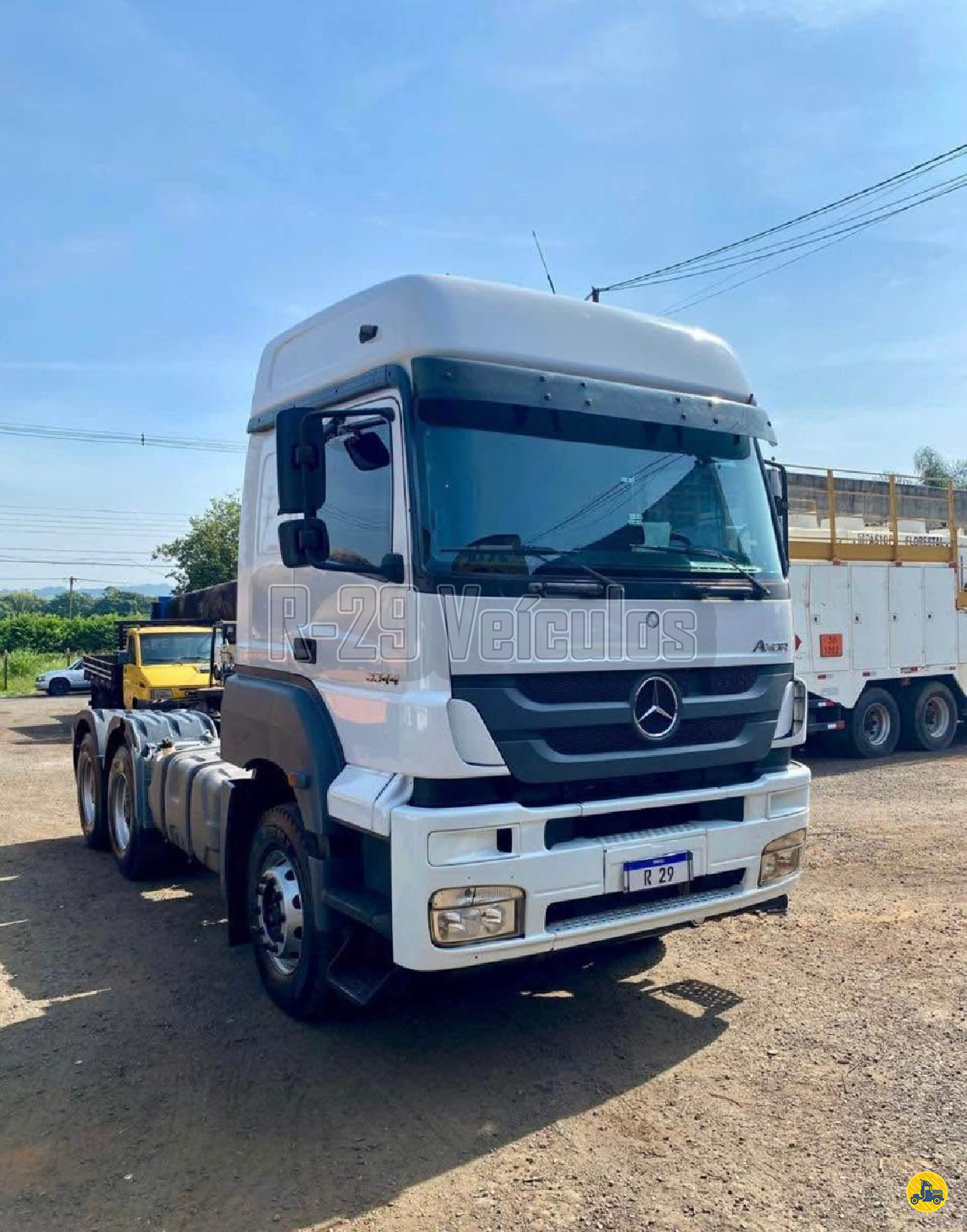 CAMINHAO MERCEDES-BENZ MB 3344 Cavalo Mecânico Cavalo 6x4 R29 Caminhões IRACEMAPOLIS SÃO PAULO SP